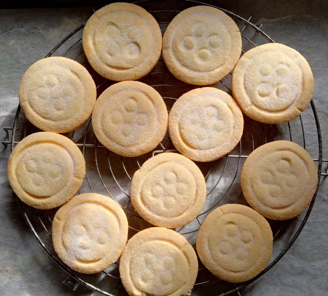 gluten free shortbread rounds