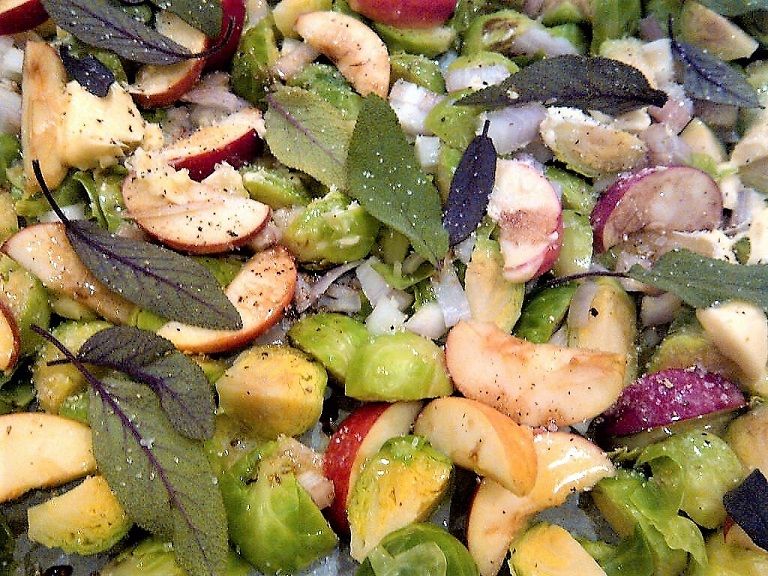 Tray_of_sprouts_apple_sage_and_onion