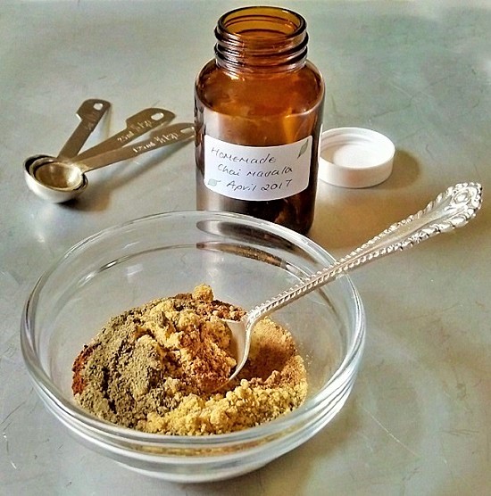 Making_homemade_chai_masala_spice_mix