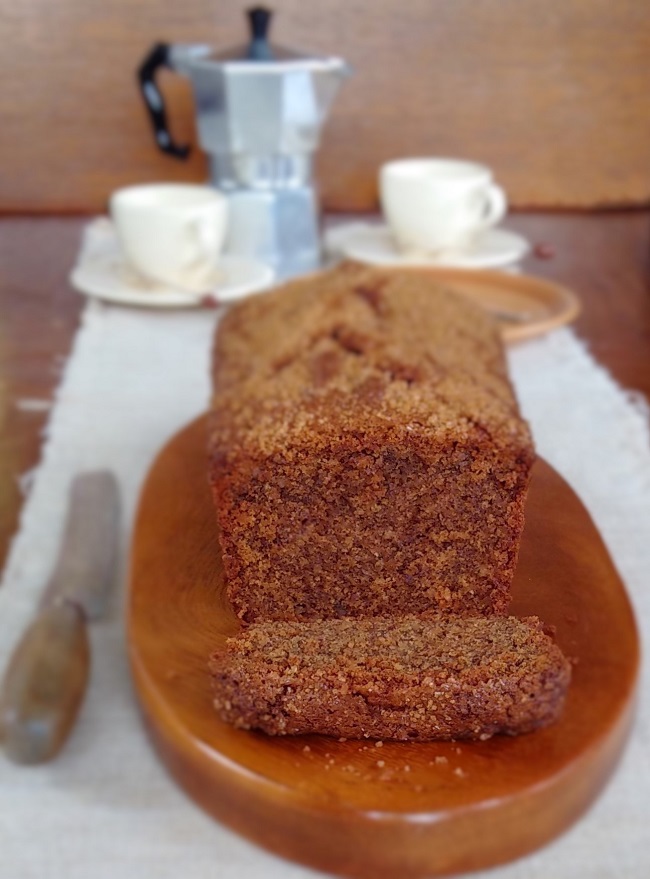 G;uten-free_dairy-free_ coffee_and_pecan_loaf_cake
