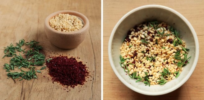 Fresh_thyme_sumac_powder_and_lightly_toasted_sesame_seeds