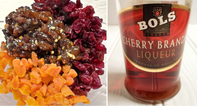 Dried_apricots_cranberries_and_vegan_mincemeat_with_cherry_brandy