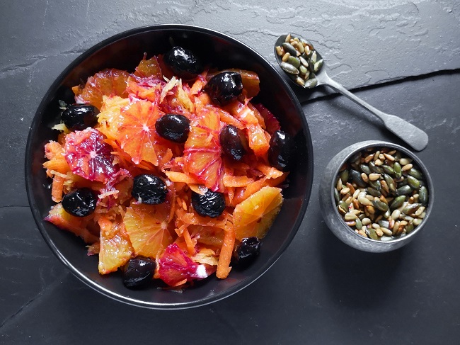 Moorish_red-orange_and_carrot_salad_with_toasted_seeds