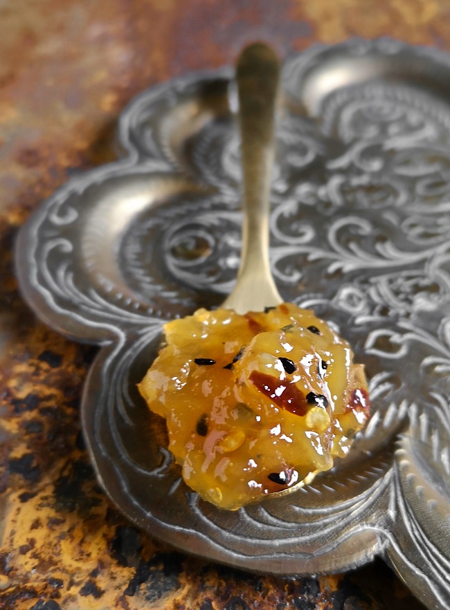 Brass_spoonful_of_homemade_mango_chutney
