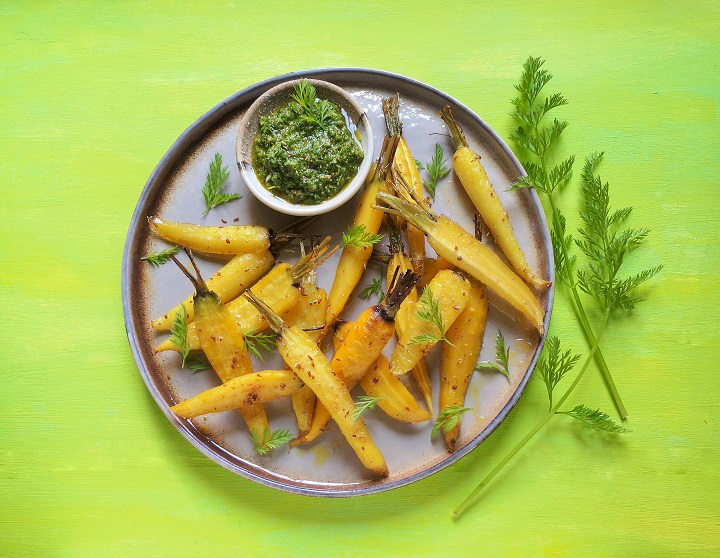 Homegrown_golden_carrots_with_carrot_top_and_coriander_dressing